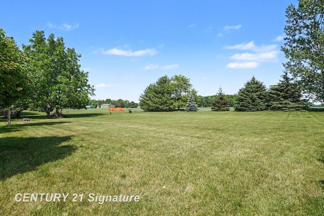 3790 N Gleaner Road, Freeland, MI 48623