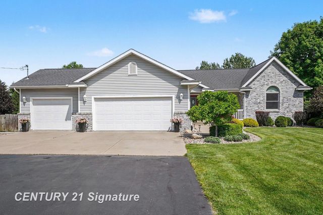 3790 N Gleaner Road, Freeland, MI 48623