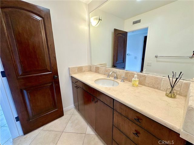 2316 Vista Hogar, Newport Beach, CA 92660