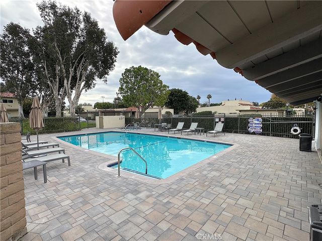 2316 Vista Hogar, Newport Beach, CA 92660