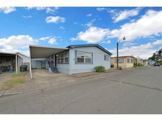 1120 W FAIRVIEW Dr 3, Springfield, OR 97477