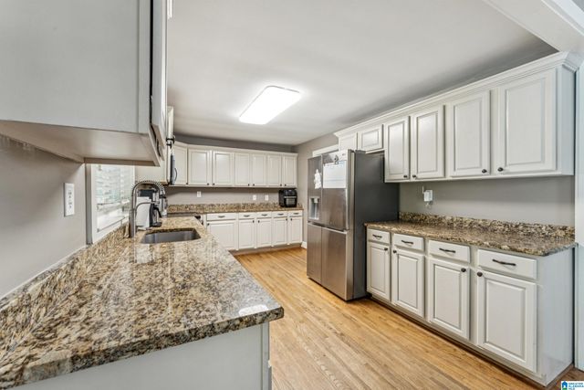 6961 OLD HIGHWAY 280, Sterrett, AL 35147