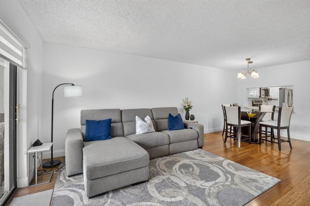 2793 NW 104th Avenue 203, Sunrise, FL 33322