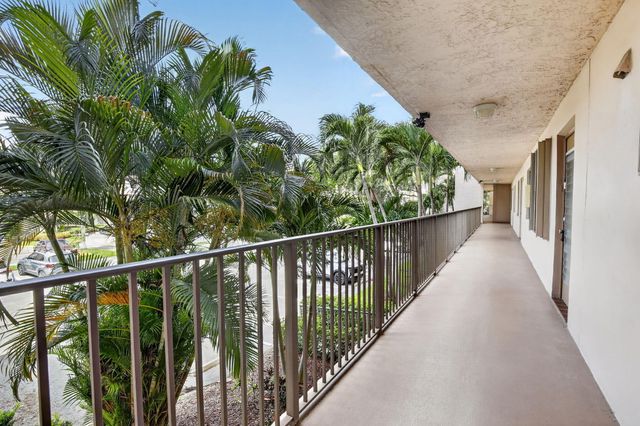 2793 NW 104th Avenue 203, Sunrise, FL 33322