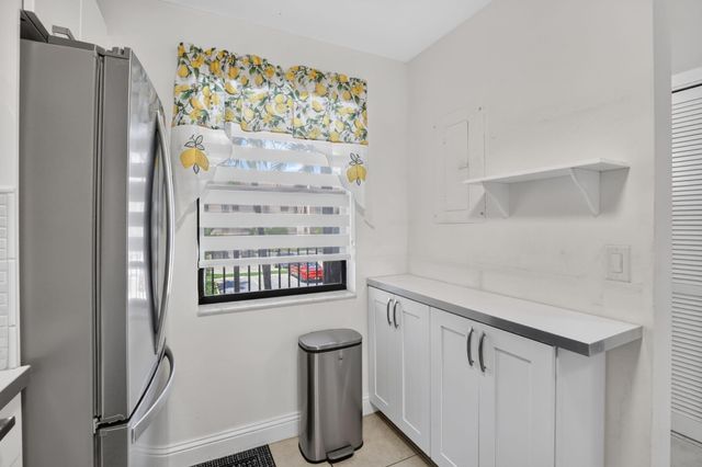 2793 NW 104th Avenue 203, Sunrise, FL 33322