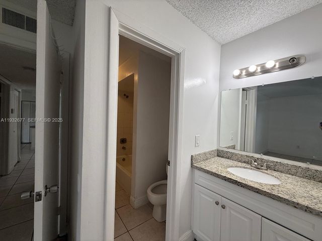1247 SW 46th Ave 1311, Pompano Beach, FL 33069