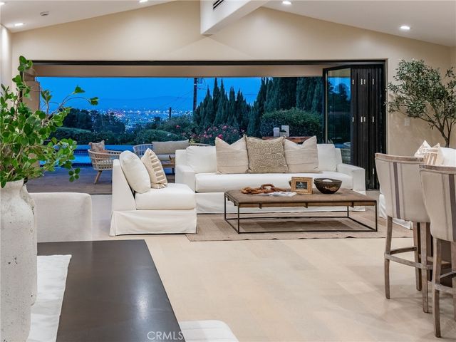 30419 Miraleste, Rancho Palos Verdes, CA 90275