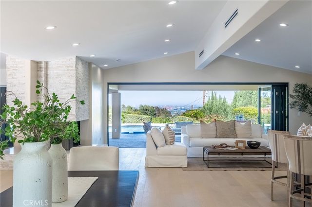 30419 Miraleste, Rancho Palos Verdes, CA 90275