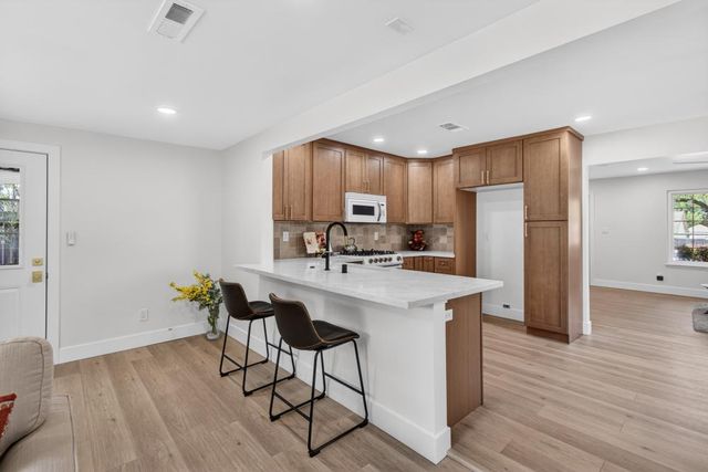 5733 Mesa Verde Cir, Rocklin, CA 95677