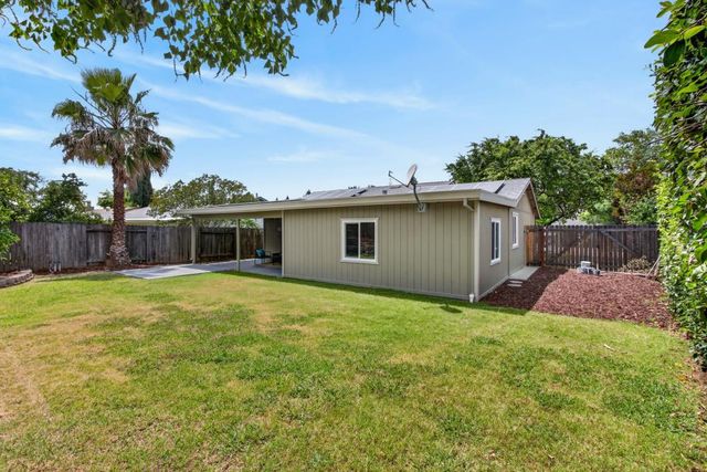 5733 Mesa Verde Cir, Rocklin, CA 95677