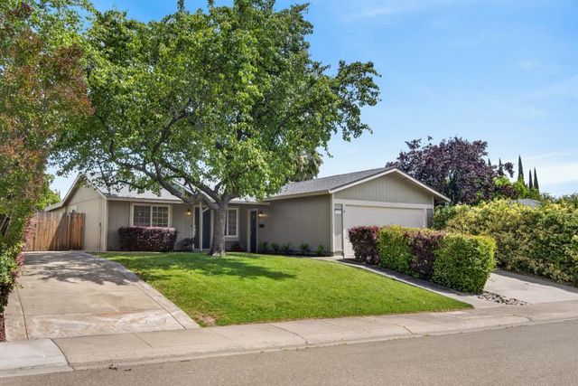 5733 Mesa Verde Cir, Rocklin, CA 95677