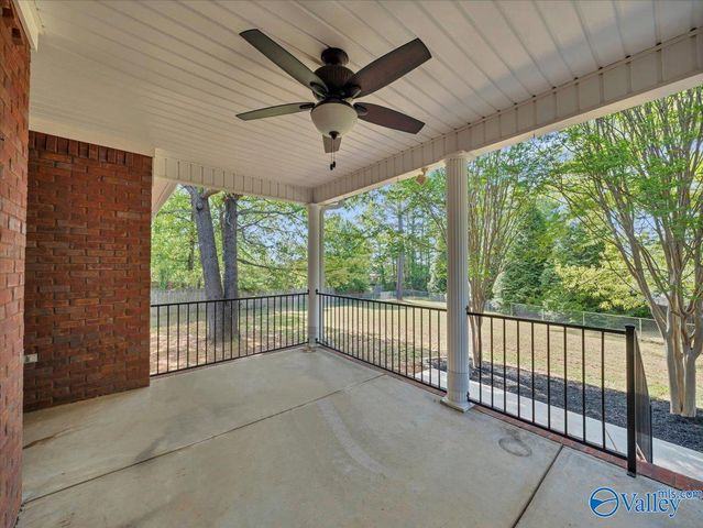 329 Antler Point Drive, New Market, AL 35761