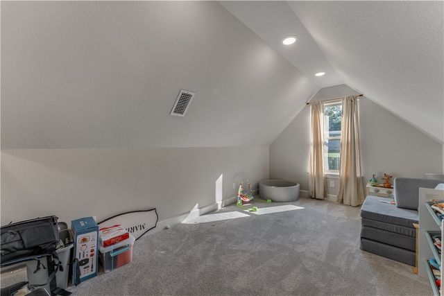 13 Hinckley Circle, Bella Vista, AR 72714