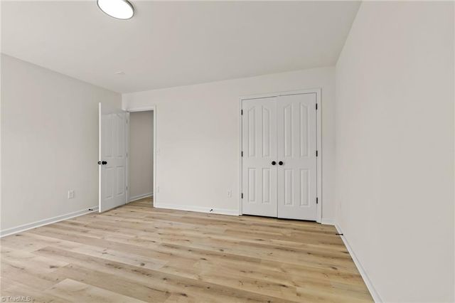 3864 Foliage Drive, Winston-salem, NC 27101