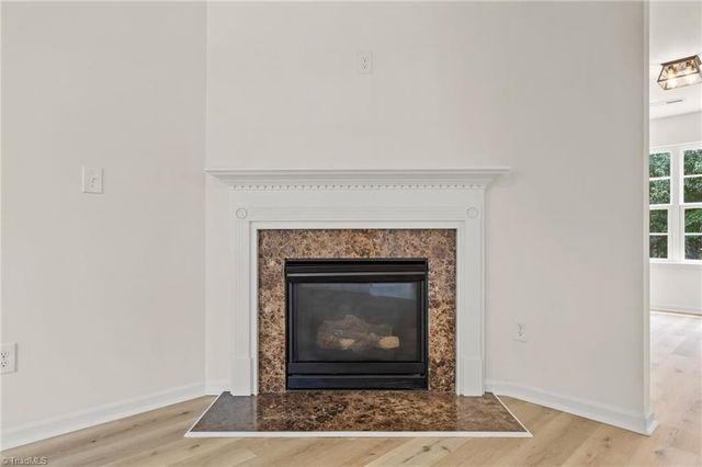 3864 Foliage Drive, Winston-salem, NC 27101
