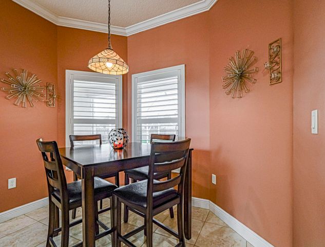 581 SW Grove Avenue, Port St. Lucie, Port St Lucie, FL 34983