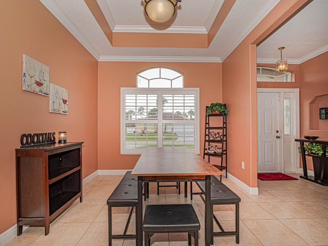 581 SW Grove Avenue, Port St. Lucie, Port St Lucie, FL 34983