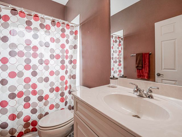 581 SW Grove Avenue, Port St. Lucie, Port St Lucie, FL 34983