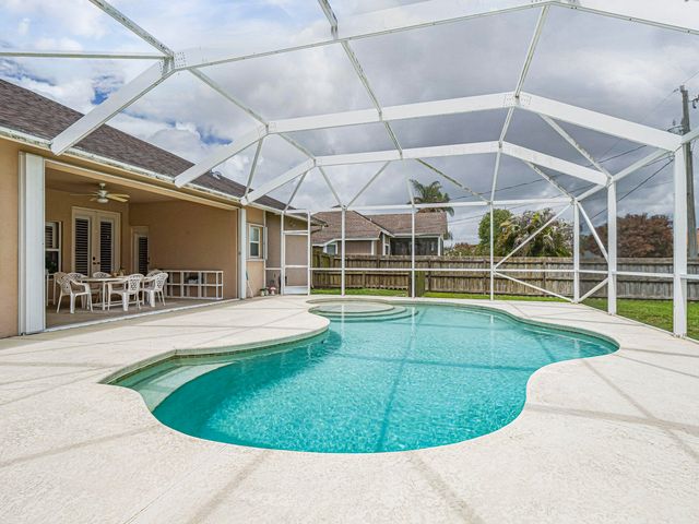 581 SW Grove Avenue, Port St. Lucie, Port St Lucie, FL 34983