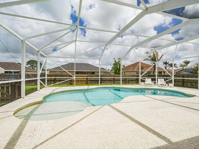 581 SW Grove Avenue, Port St. Lucie, Port St Lucie, FL 34983