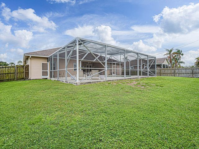 581 SW Grove Avenue, Port St. Lucie, Port St Lucie, FL 34983