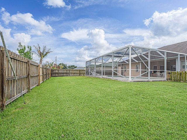 581 SW Grove Avenue, Port St. Lucie, Port St Lucie, FL 34983