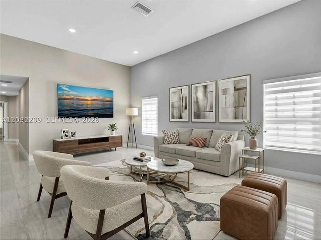 716 Lake Blvd 716, Weston, FL 33326