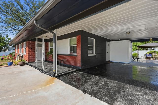 10107 N ASTER AVENUE, Tampa, FL 33612
