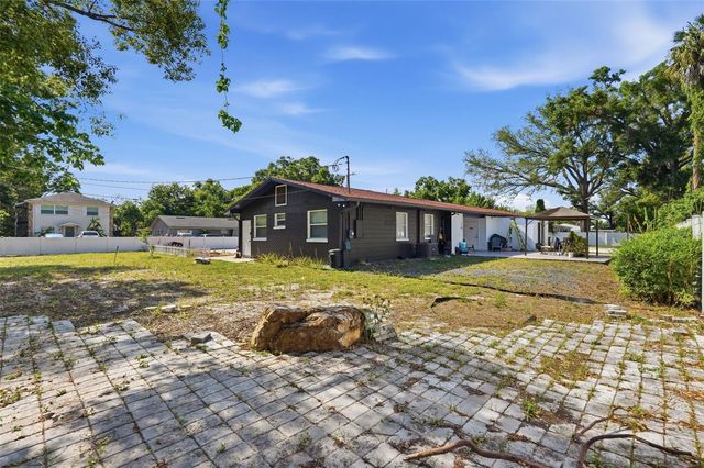 10107 N ASTER AVENUE, Tampa, FL 33612