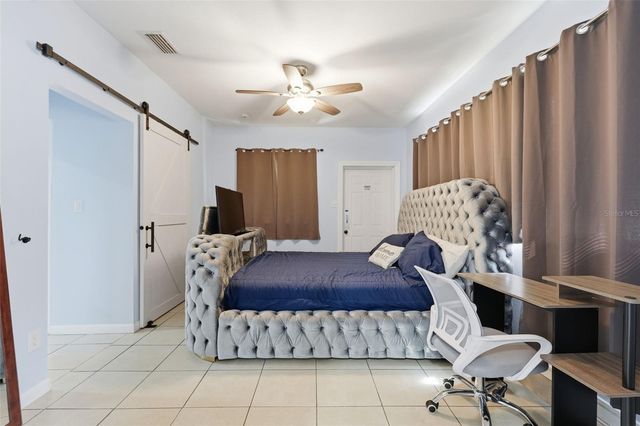 10107 N ASTER AVENUE, Tampa, FL 33612