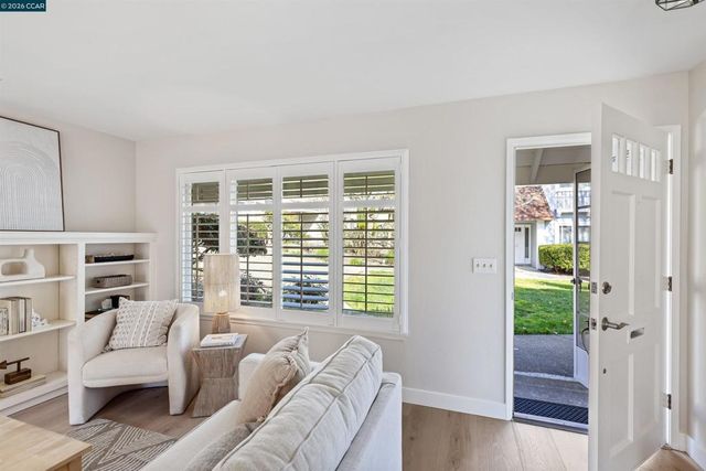 18 18 Miramonte Dr, Moraga, CA 94556