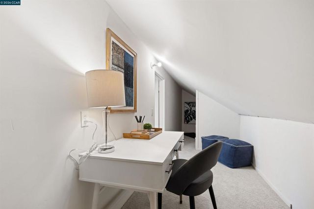 18 18 Miramonte Dr, Moraga, CA 94556