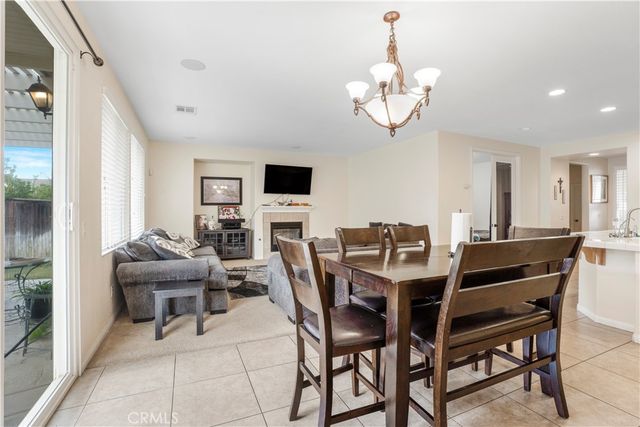984 Queen Annes, Beaumont, CA 92223