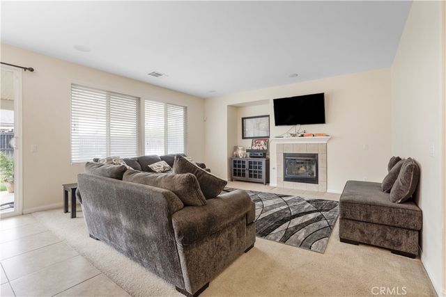 984 Queen Annes, Beaumont, CA 92223