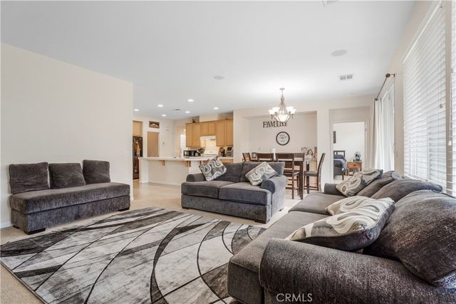 984 Queen Annes, Beaumont, CA 92223