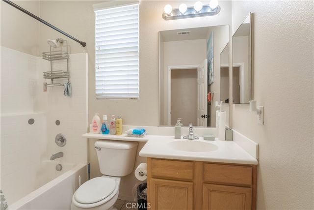 984 Queen Annes, Beaumont, CA 92223