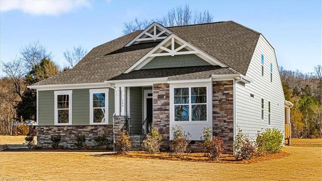 300 Redland Road, Advance, NC 27006