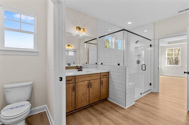 300 Redland Road, Advance, NC 27006