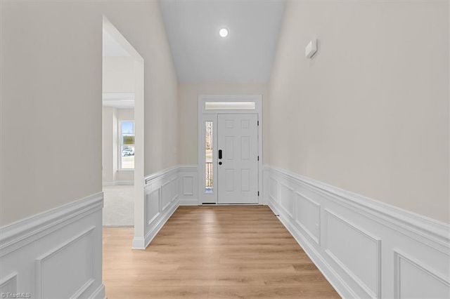 300 Redland Road, Advance, NC 27006