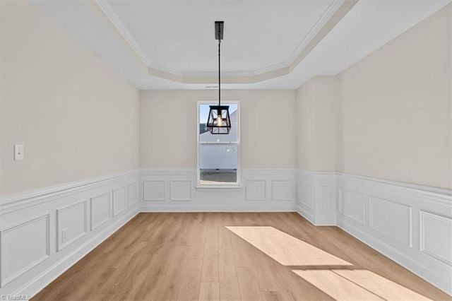 300 Redland Road, Advance, NC 27006