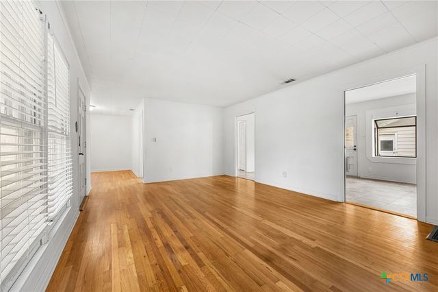 510 W Thompson Avenue, Temple, TX 76501
