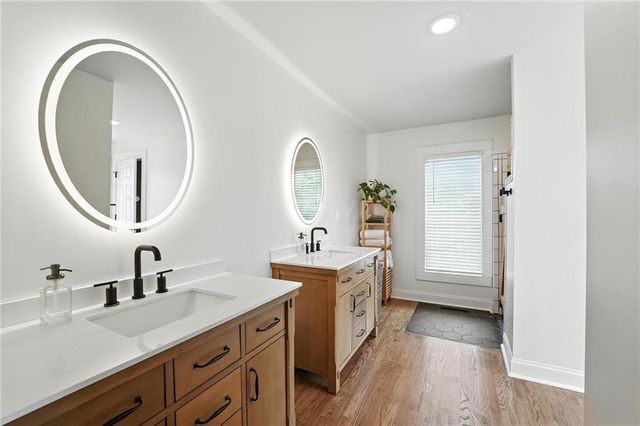 24730 Tontine Road, Kansas City, KS 66109