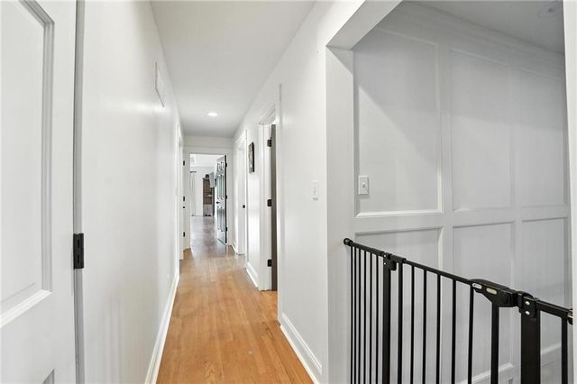 24730 Tontine Road, Kansas City, KS 66109