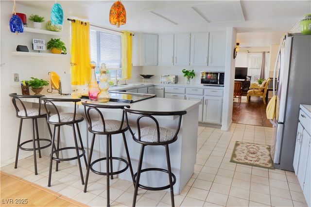 2801 Peggy Avenue, Pahrump, NV 89048