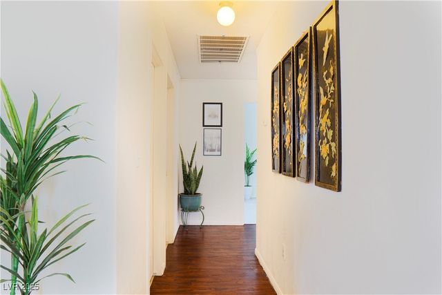 2801 Peggy Avenue, Pahrump, NV 89048