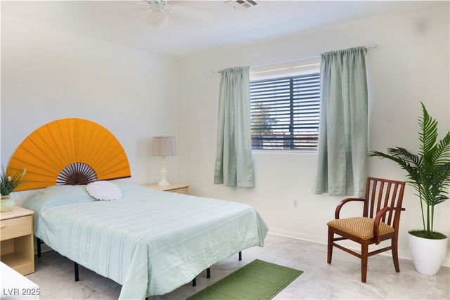 2801 Peggy Avenue, Pahrump, NV 89048