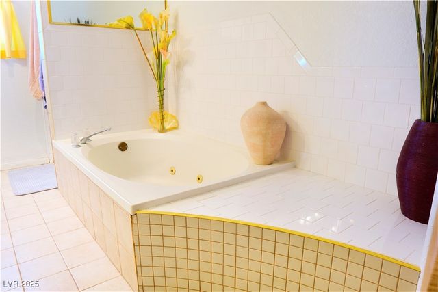 2801 Peggy Avenue, Pahrump, NV 89048