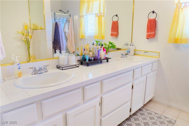 2801 Peggy Avenue, Pahrump, NV 89048