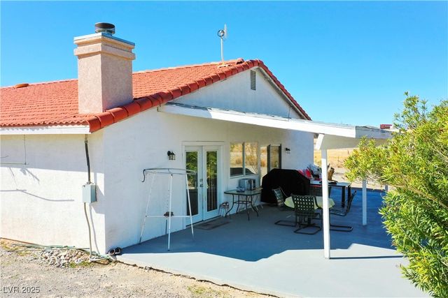 2801 Peggy Avenue, Pahrump, NV 89048
