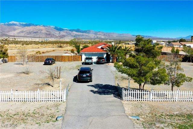 2801 Peggy Avenue, Pahrump, NV 89048